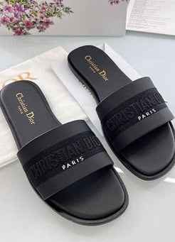DD Slipper