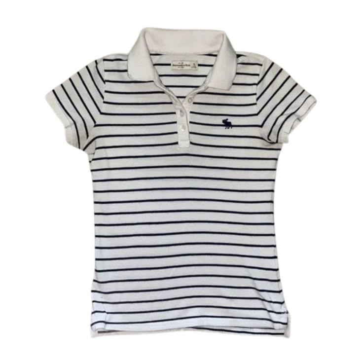 Gestreiftes Polo